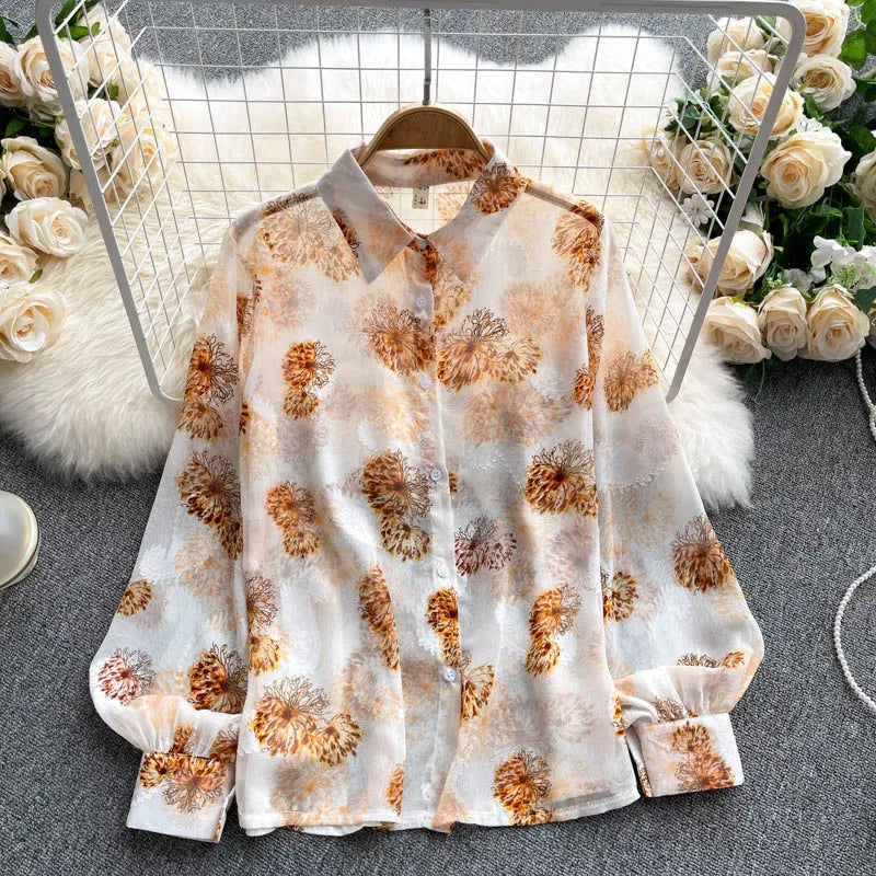 Spring Autumn Temperament Fashion Retro Chiffon Floral Blouses Print Loose Lapel Puff Sleeve Top Button Up Shirt Female GD611