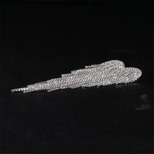 Load image into Gallery viewer, Rhinestone Heart Shape Brooch Luxury Long Thread Tassel Lapel Pins For Clothing Corsage Brooches Sweater Coat Pins Jewelry