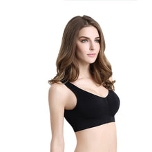 Load image into Gallery viewer, Hot Sports Bra Women Fitness Top Seamless Yoga Bra Black White Running Yoga Gym Crop Top Women Push Up Sport Bra Top