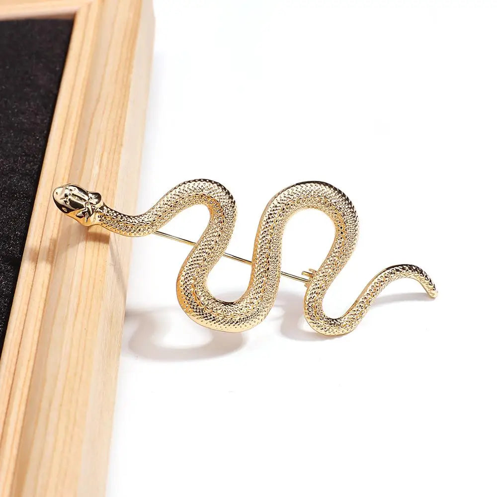 Unique Design Gold Color Snake Brooches Women Men Lady Luxury Metal Snake Animal Brooch Pins Party Casual Fashion Jewelry Gifts