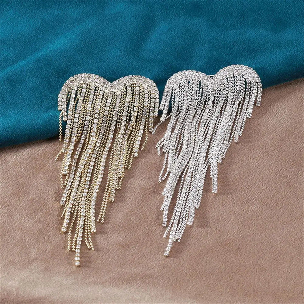 Rhinestone Heart Shape Brooch Luxury Long Thread Tassel Lapel Pins For Clothing Corsage Brooches Sweater Coat Pins Jewelry