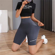 Load image into Gallery viewer, Women&#39;S Gym Short Leggings With Pockets Outdoor Cycling Gym Fitness Push Up Hip Lift Pants Seamless Elastic High Waist Tights