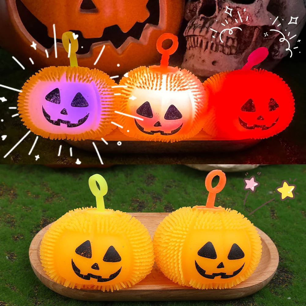 Squeeze Flash Pumpkin Plush Ball Toys Stretch Decompression Vent LED Luminous Pumpkin Ball Halloween Decorative Toy Gift