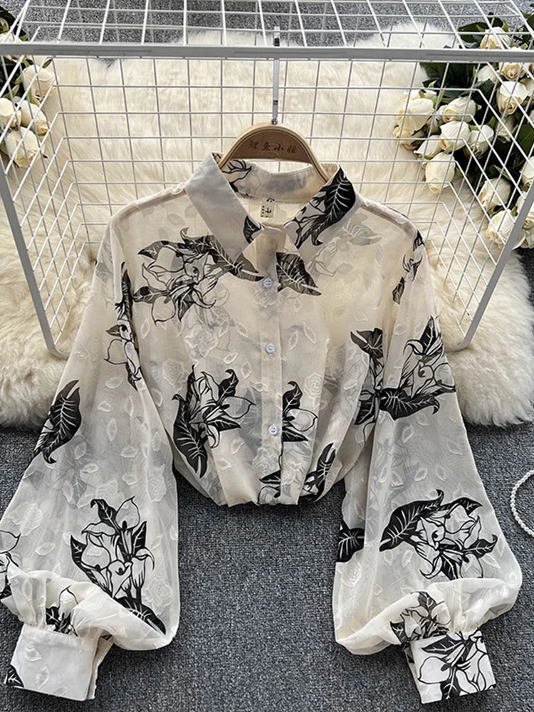 Spring Autumn Temperament Fashion Retro Chiffon Floral Blouses Print Loose Lapel Puff Sleeve Top Button Up Shirt Female GD611