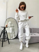 Load image into Gallery viewer, 2024 autumn new women&#39;s leisure suit solid color long sleeved loose hoodie sports trouser Female winter fashion two piece set