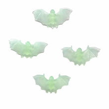 Load image into Gallery viewer, 10/20PCS Realistic Plastic Bat Simulation Bat Insect Tricky Prop Prank Toy Scary Novelty Funny Halloween Gift