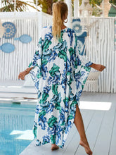 Load image into Gallery viewer, 2024 Summer Boho Green Striped Print Plus Size Beach Dress Casual V-neck Batwing Sleeve Oversize Kaftan Women&#39;s Clothing Q1297