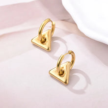 Load image into Gallery viewer, Classic Stainless Steel Heart Star Hoop Earrings For Women Punk Hip Hop Gold Silver Color Y2K Jewelry Female Earrings oorbellen