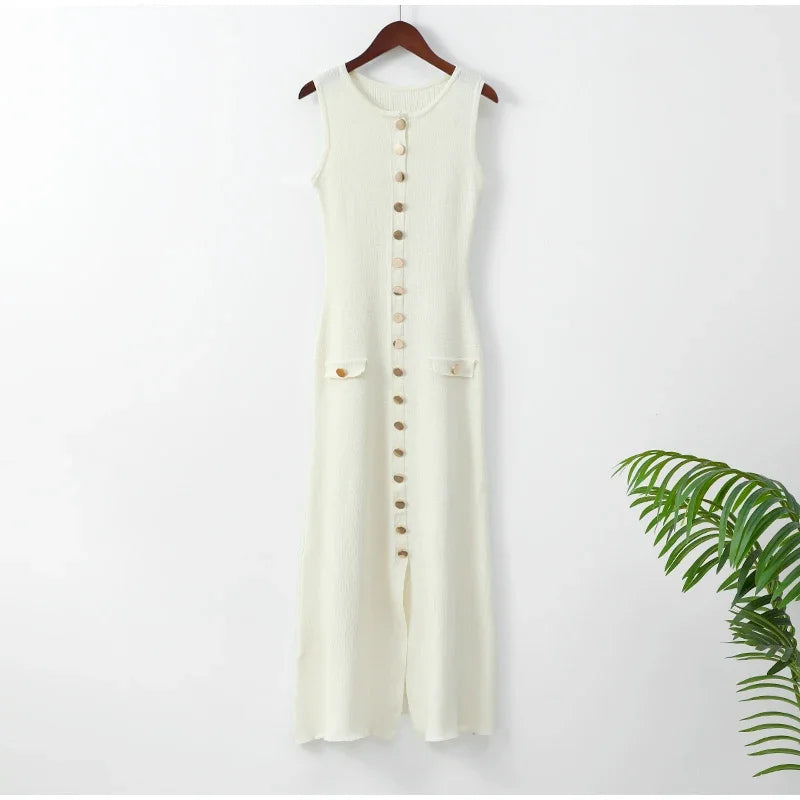 Elegant New Fake Pockets Knitted Long Dress Fashion Single Button Sleeveless O Neck Slim Dresses Summer Lady Commute Party Wear