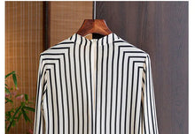 Load image into Gallery viewer, Chiffon Long Sleeves Shirts Women Striped Blouses Soft Breathable and Comfortable Casual Korea Fashion O-Neck Summer Zipper Tops