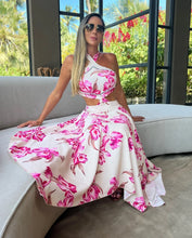 Load image into Gallery viewer, New Bohemian Sexy Printed Women Dresses Halter Sleeveless Backless Naked Waist Long Dress Fashion Summer Beach Holiday Robe