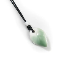 Load image into Gallery viewer, Leaf-Shaped Ice-Crack Ceramic Necklace With Simple Adjustable Length Perfect Gift For Women X860