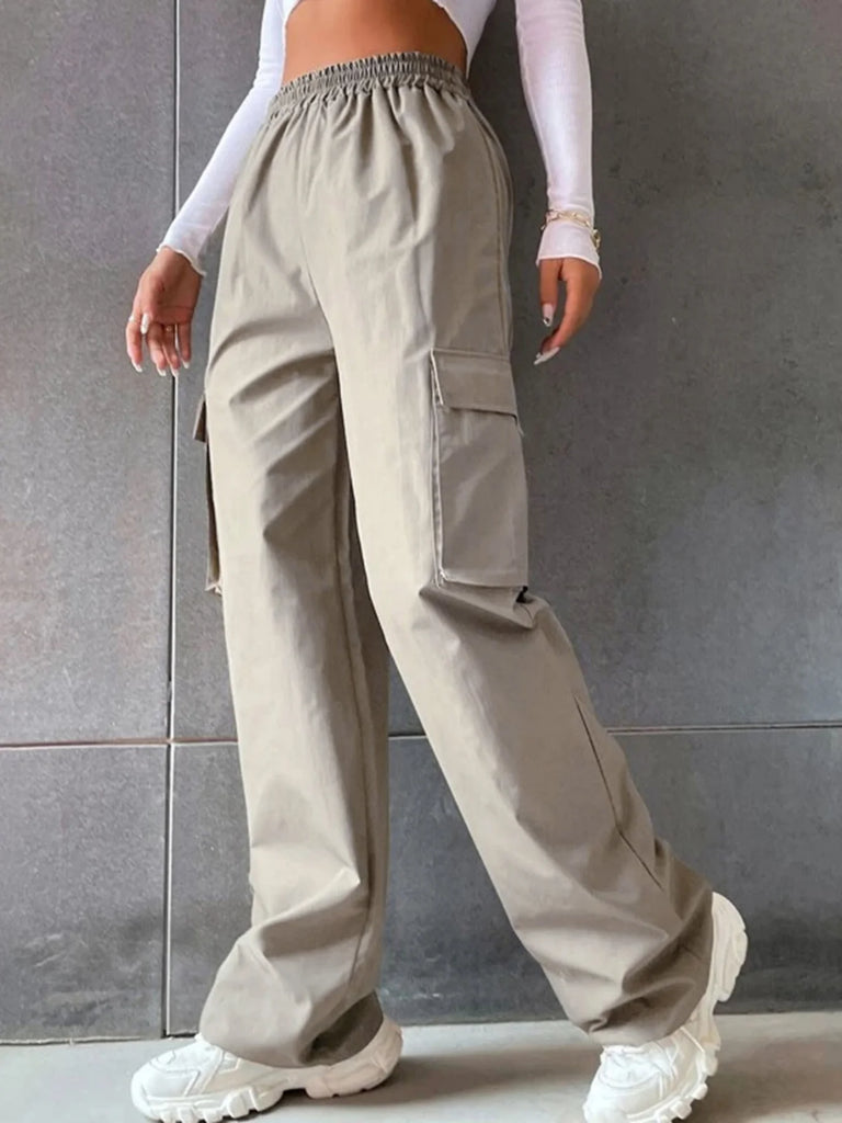 Women's Wide Leg Cargo Pants with Solid Flap Pockets and Loose Fit